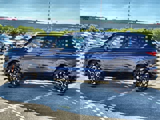 Used 2023 Mitsubishi Outlander SE image 3