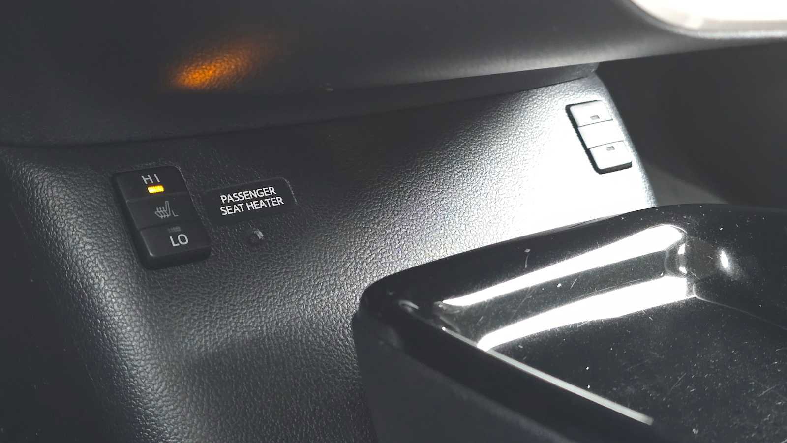 Certified 2018 Toyota Prius Prime Plus image 33