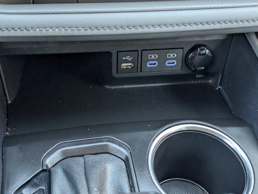 Certified 2022 Toyota Highlander XLE AWD/4WD image 20