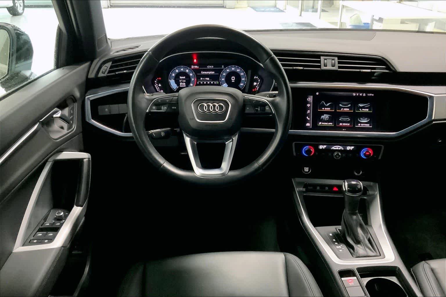 Used 2022 Audi Q3 2.0T Premium w/ Convenience Package image 14