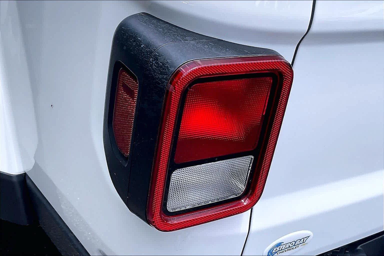 Used 2024 Jeep Gladiator Sport AWD/4WD image 28
