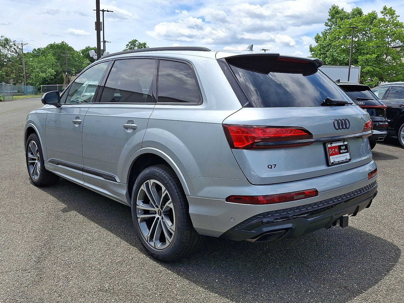 New 2026 Audi Q7 3.0T Premium AWD/4WD image 16