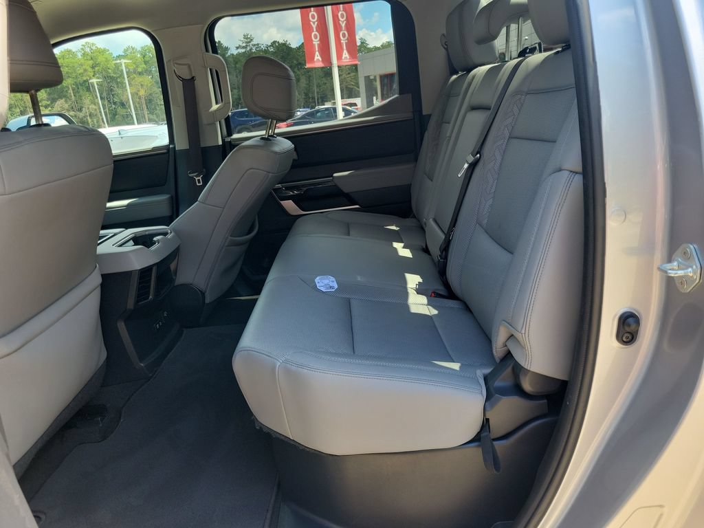 Used 2024 Toyota Tundra Limited AWD/4WD image 25