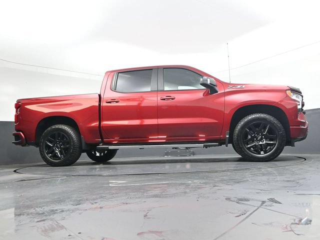 Used 2025 Chevrolet Silverado 1500 RST AWD/4WD image 33