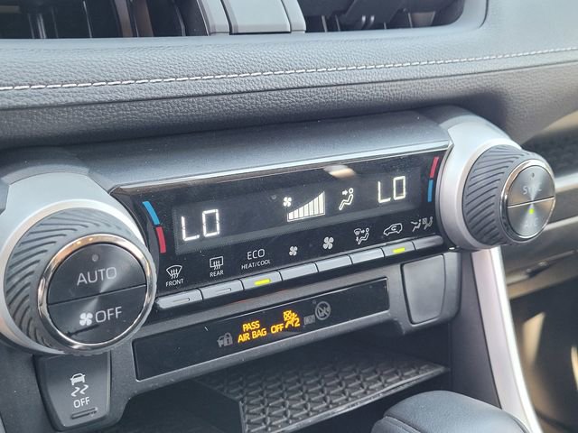 Used 2024 Toyota RAV4 LE image 21