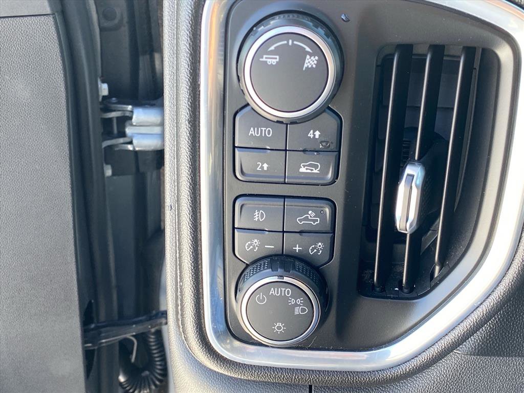 Used 2019 Chevrolet Silverado 1500 RST w/ All-Star Edition image 17