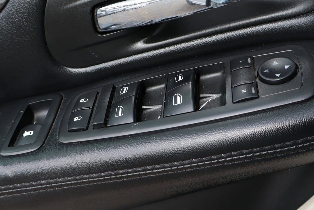 Used 2019 Dodge Grand Caravan SE FWD image 15