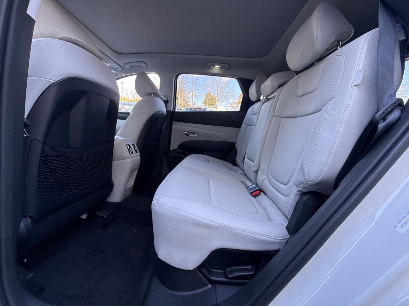 New 2026 Hyundai Tucson Limited image 24