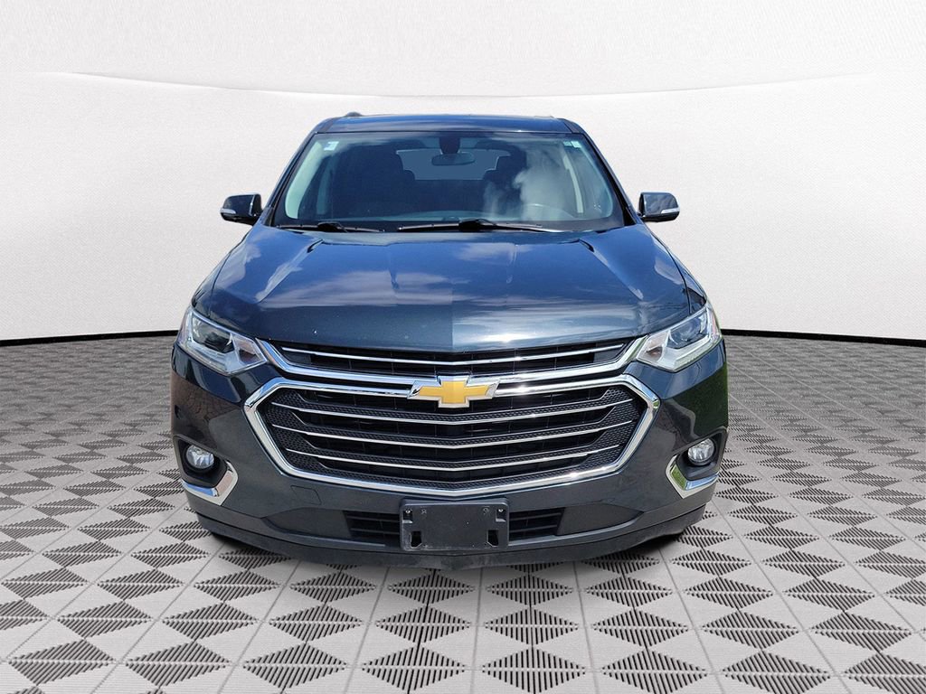 Used 2019 Chevrolet Traverse LT FWD image 2