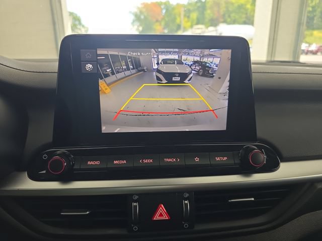 Certified 2023 Kia Forte LXS w/ LXS Technology Package FWD image 16