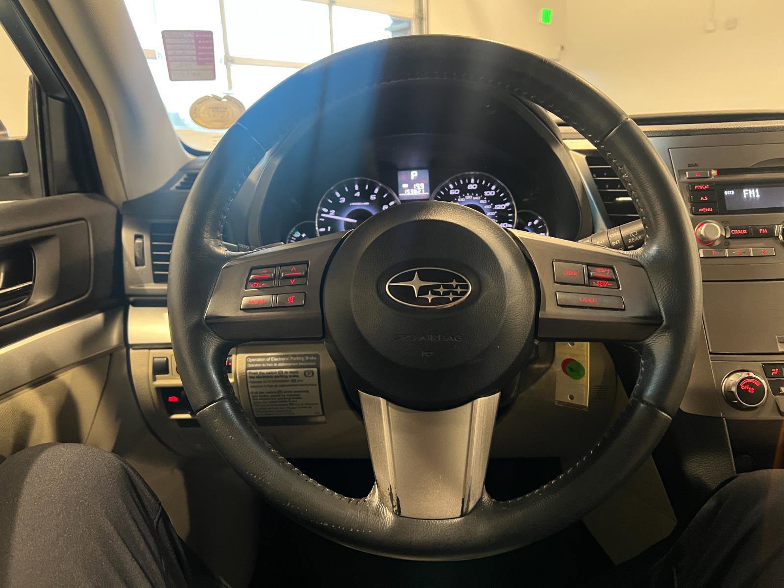 Used 2011 Subaru Outback 2.5i Premium image 11