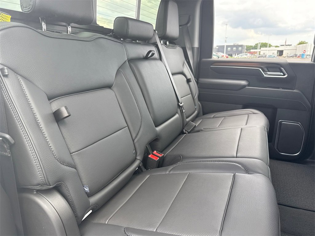 New 2026 GMC Sierra 2500 Denali w/ Denali Reserve Package image 37