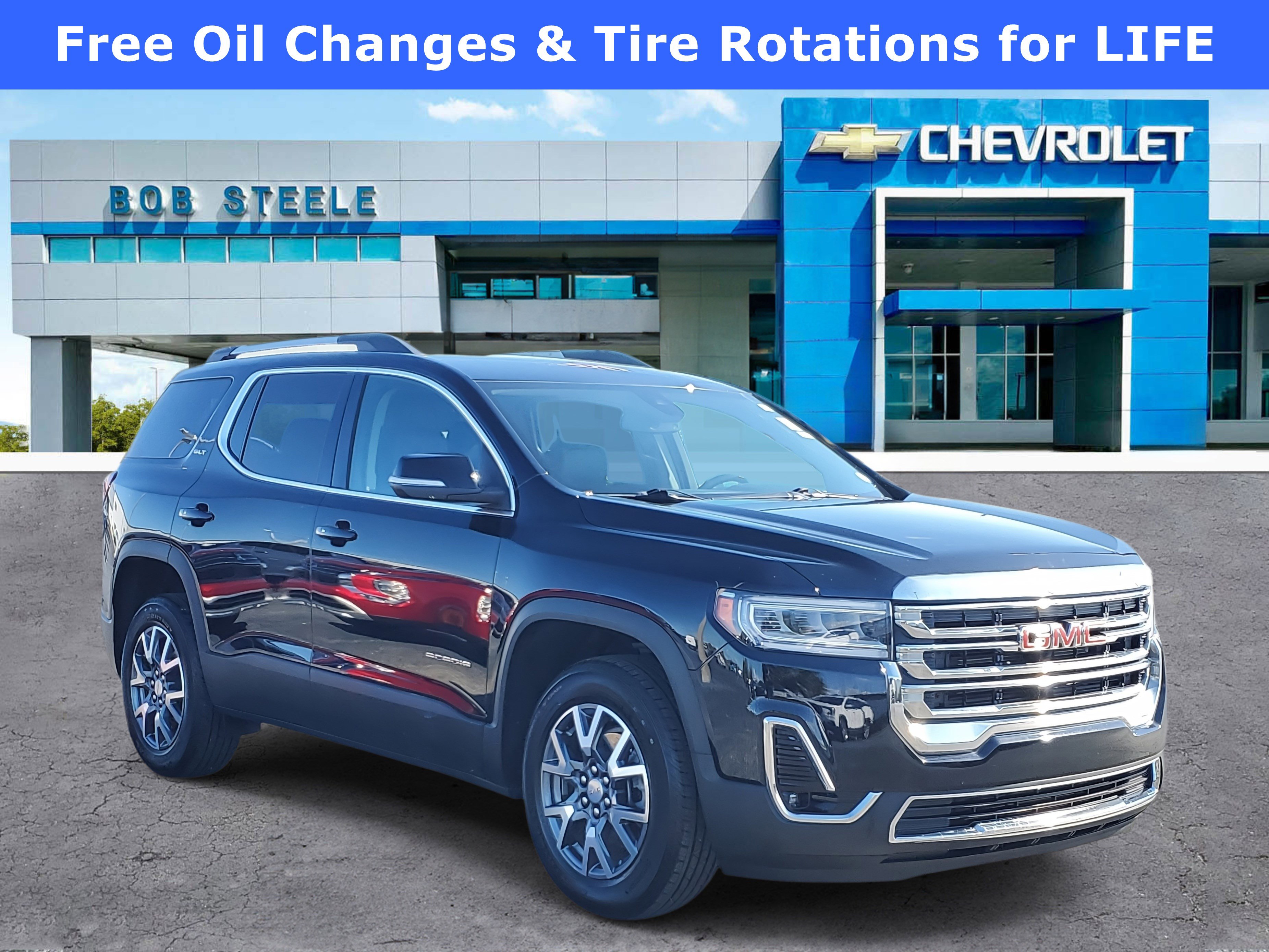 Used 2023 GMC Acadia SLT image 1