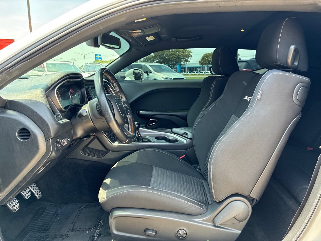 Used 2019 Dodge Challenger SRT Hellcat RWD image 10