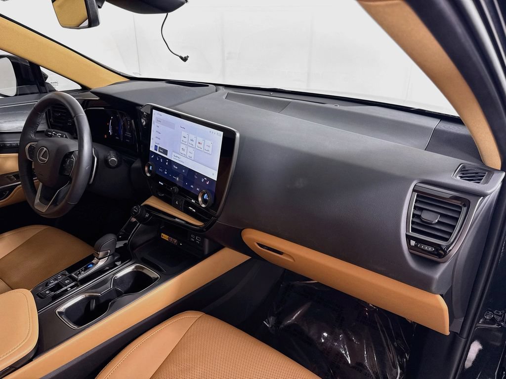 Used 2024 Lexus NX 350h AWD w/ Vision Package image 36
