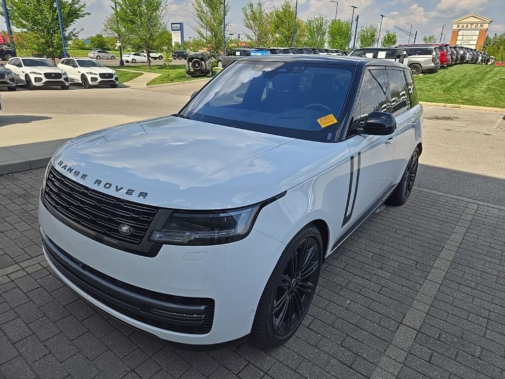 Certified 2022 Land Rover Range Rover SE AWD/4WD image 1
