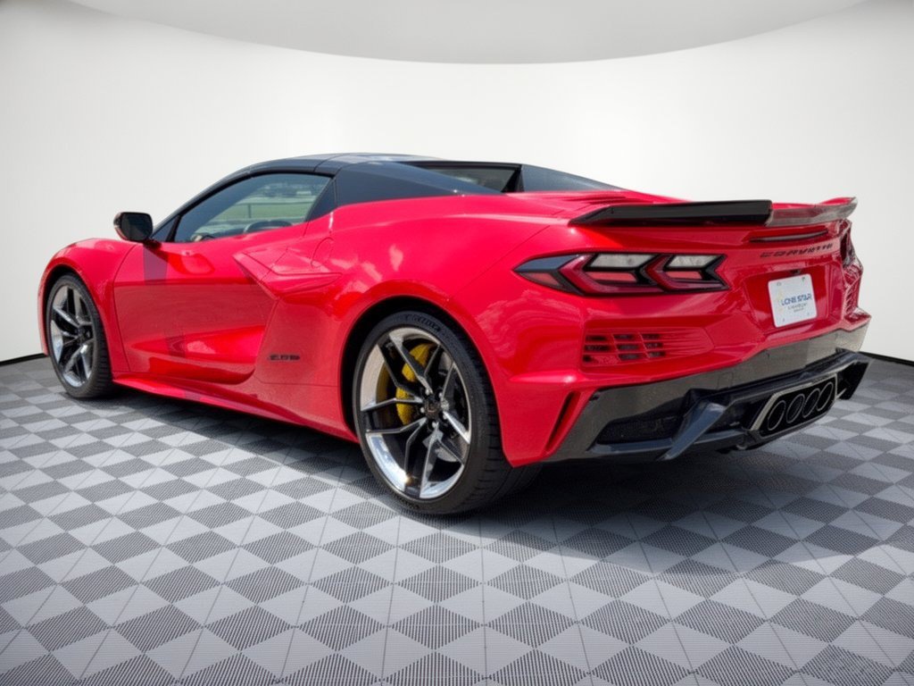 Used 2026 Chevrolet Corvette Z06 RWD image 3