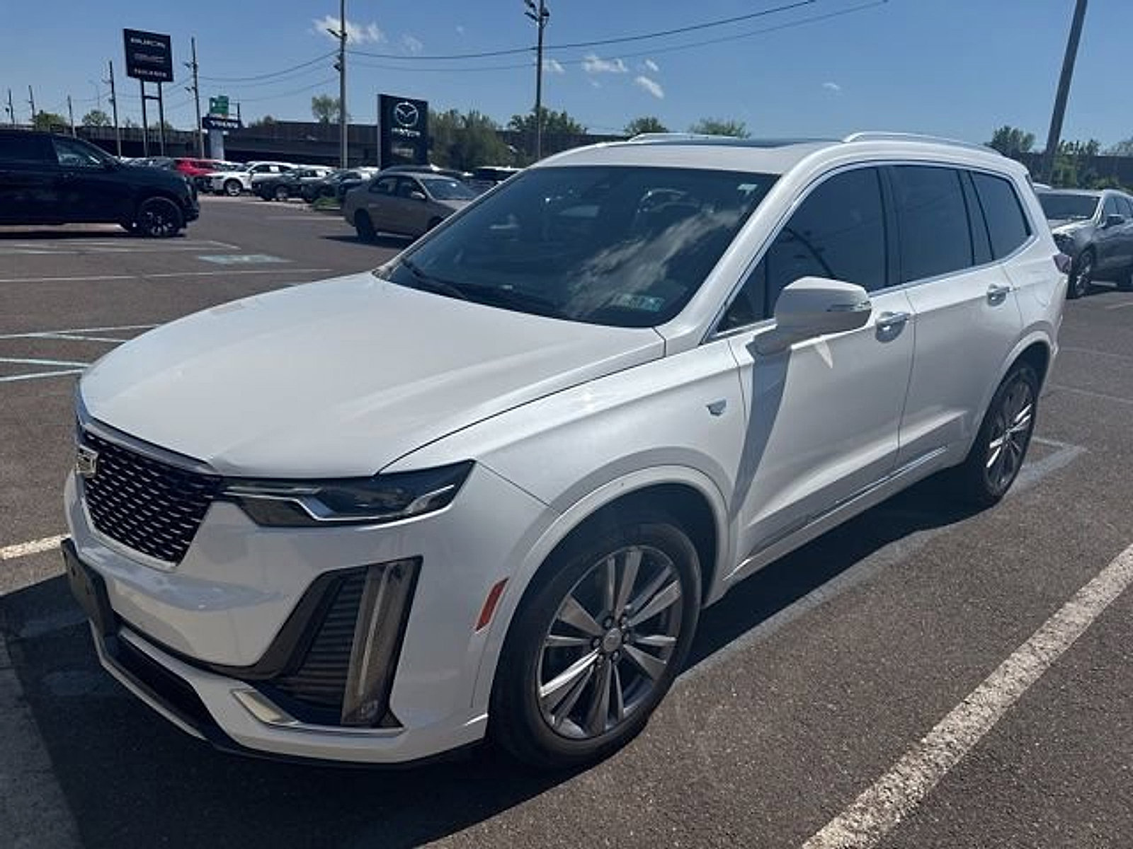 Used 2020 Cadillac XT6 Premium Luxury AWD/4WD image 5