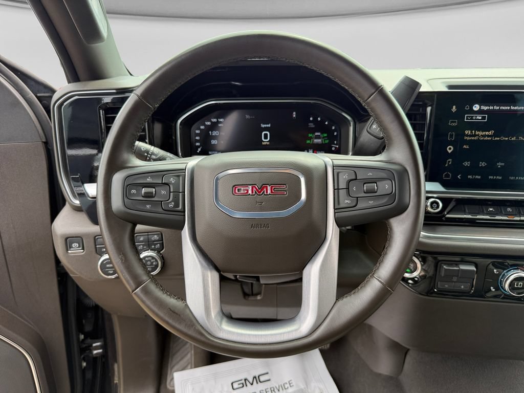 Used 2025 GMC Sierra 1500 SLT AWD/4WD image 15
