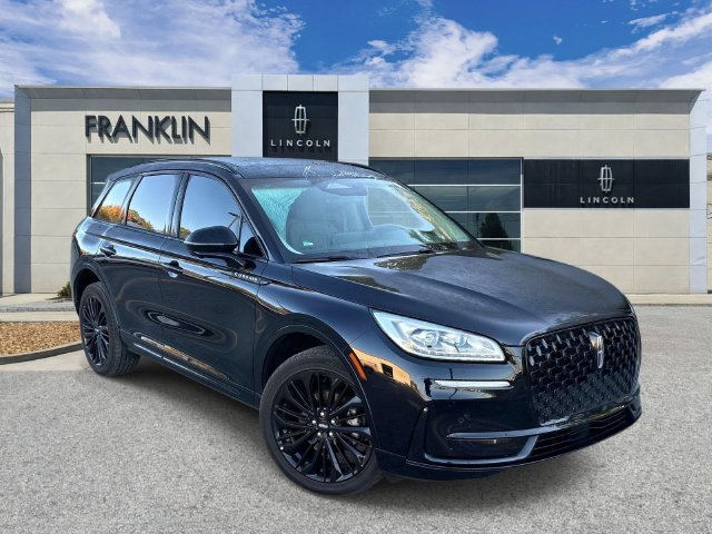 Used 2024 Lincoln Corsair Reserve w/ Equipment Group 201A AWD/4WD image 1