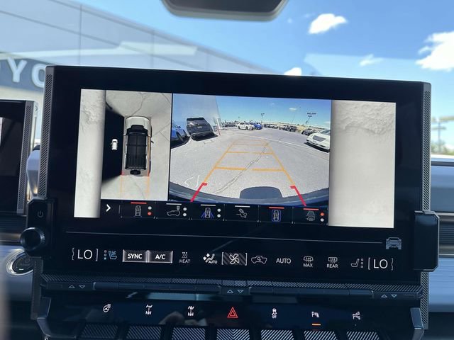 Used 2024 GMC Hummer EV 3X w/ Omega Edition AWD/4WD image 11