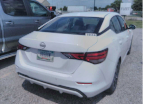 Used 2024 Nissan Sentra SV w/ All-Weather Package FWD image 3