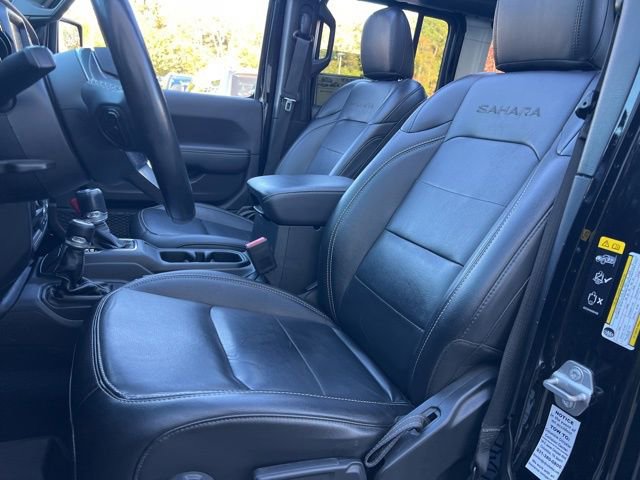 Used 2023 Jeep Wrangler Unlimited Sahara w/ Cold Weather Group image 37