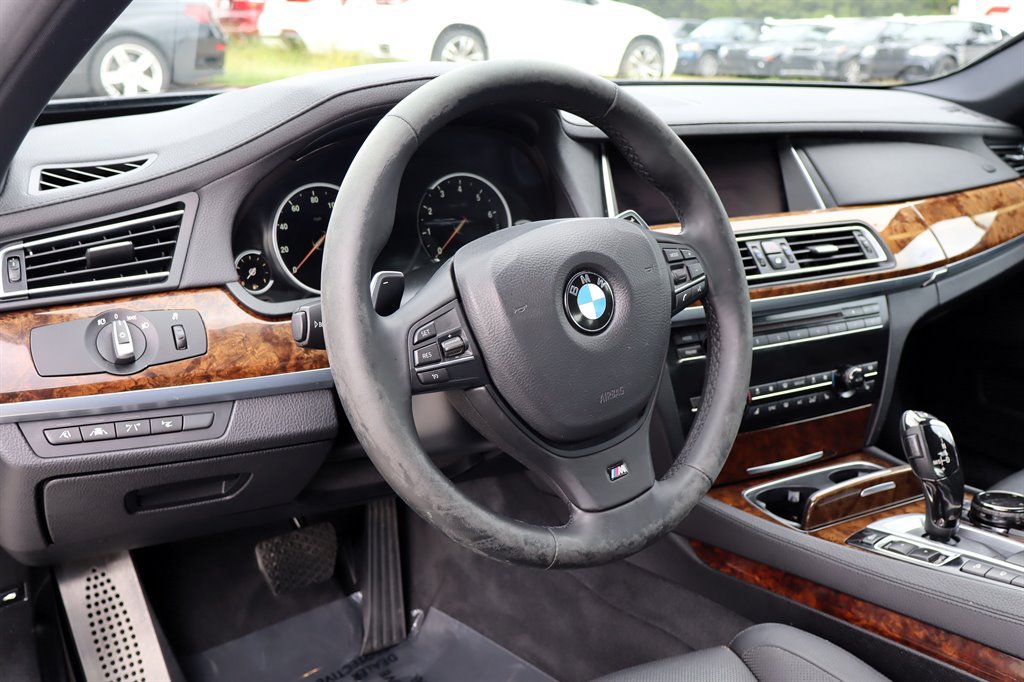 Used 2015 BMW 740Li xDrive AWD/4WD image 15