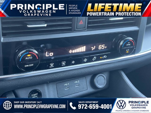 Used 2024 Nissan Rogue SV FWD image 20