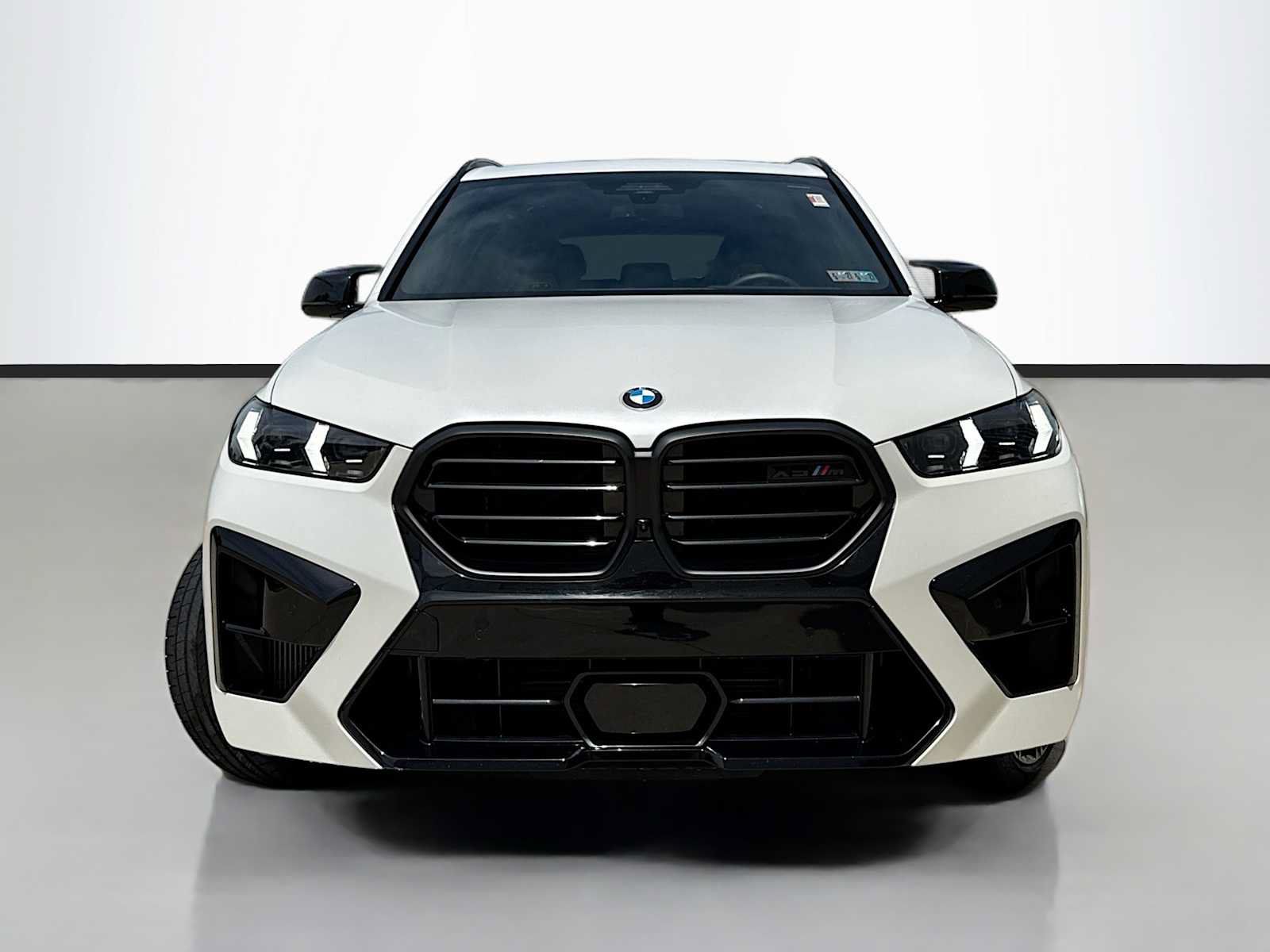 Used 2025 BMW X5 M Competition w/ Executive Package AWD/4WD image 2