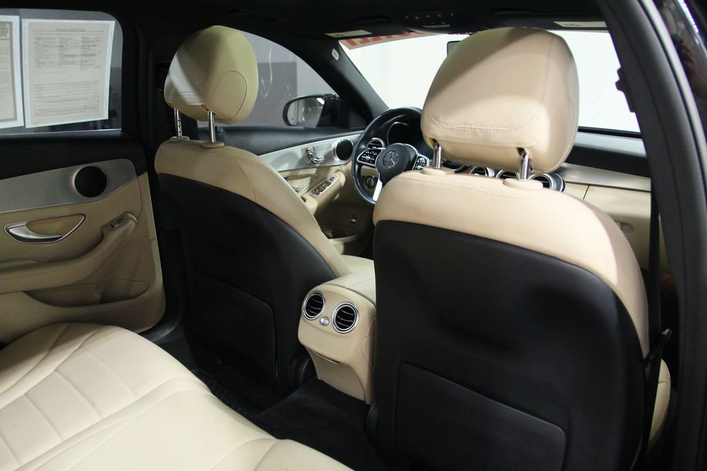 Certified 2019 Mercedes-Benz C 300 4MATIC Sedan image 22