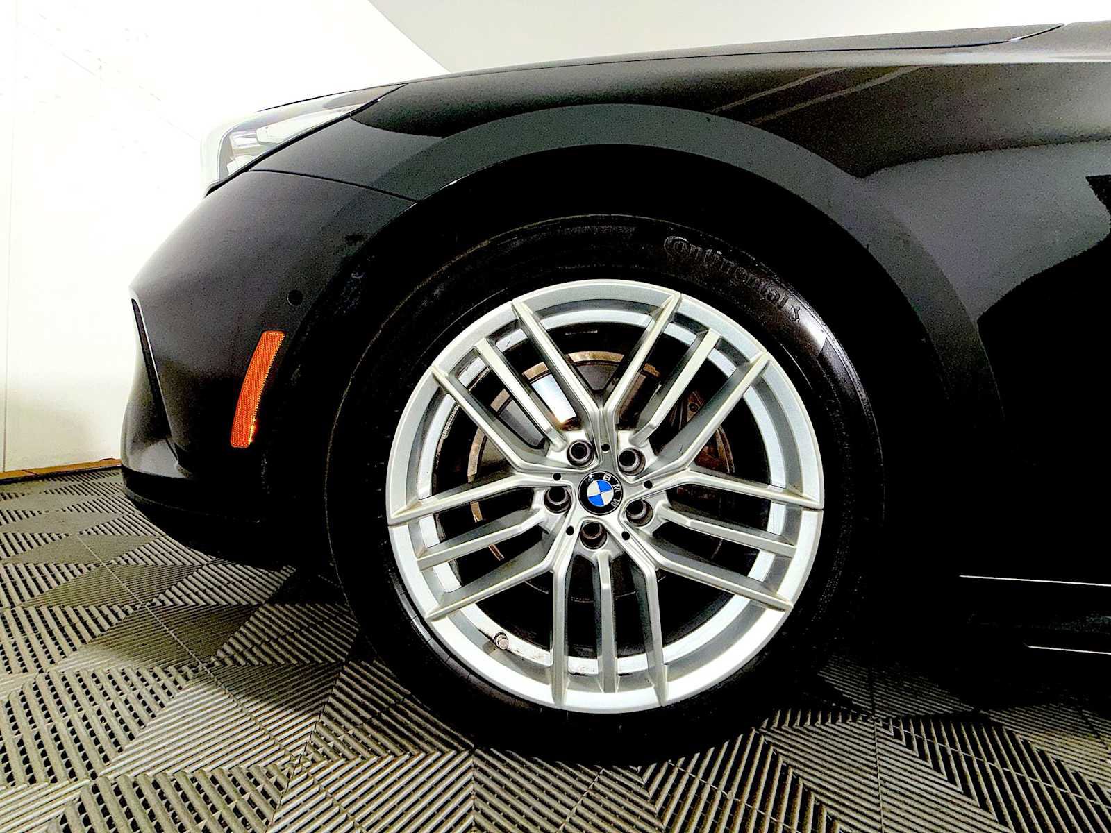 Used 2024 BMW 540i xDrive w/ Convenience Package AWD/4WD image 8