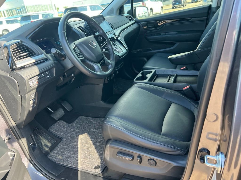 Used 2024 Honda Odyssey Touring image 12