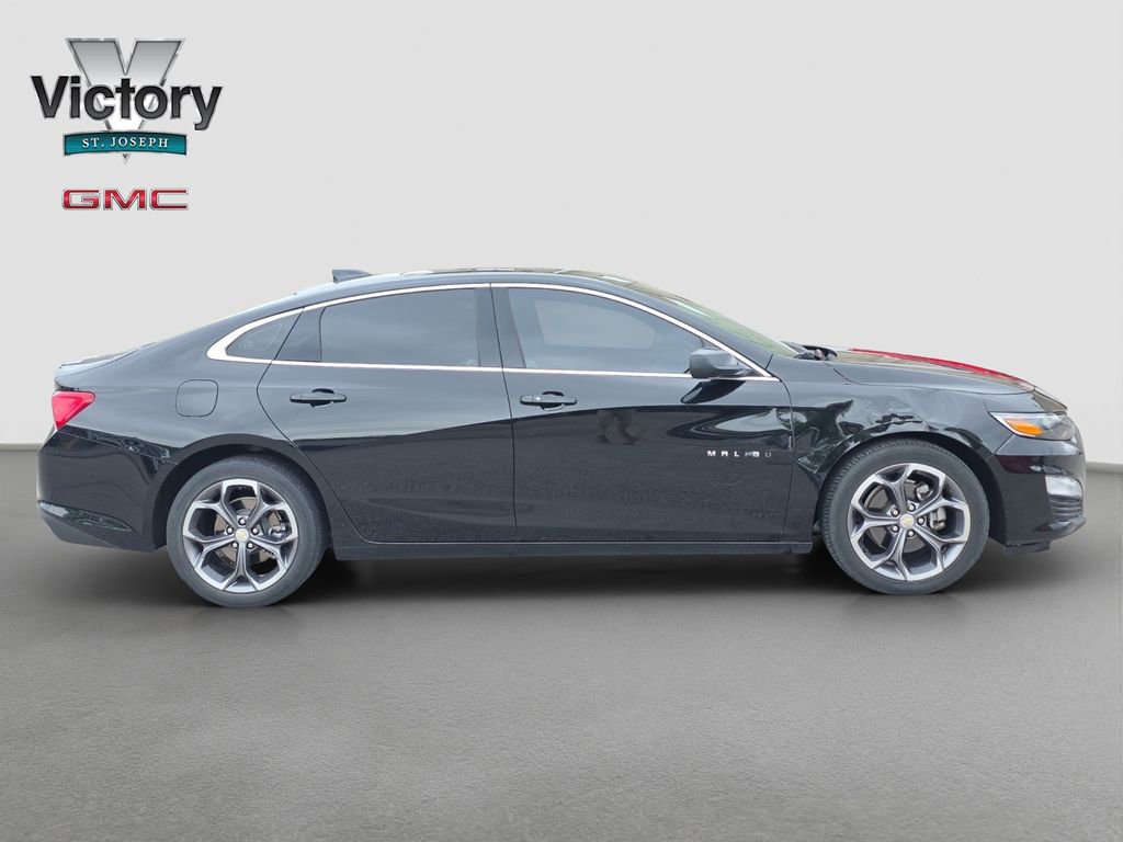 Used 2023 Chevrolet Malibu LT FWD image 18