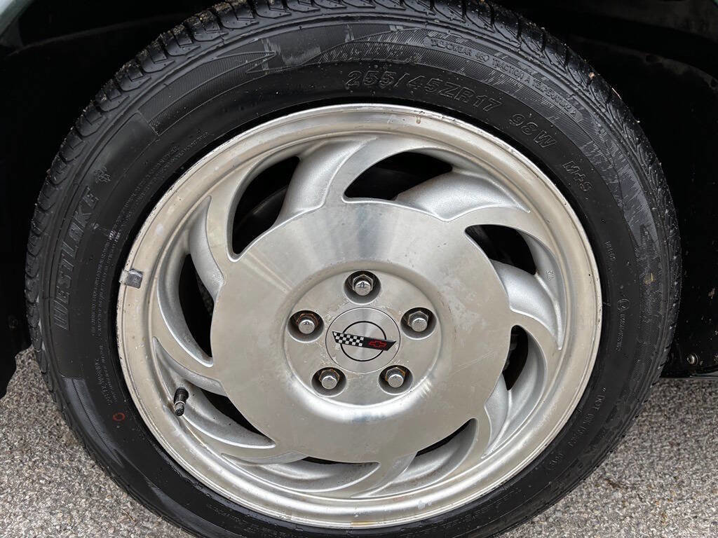 Used 1995 Chevrolet Corvette Coupe image 26