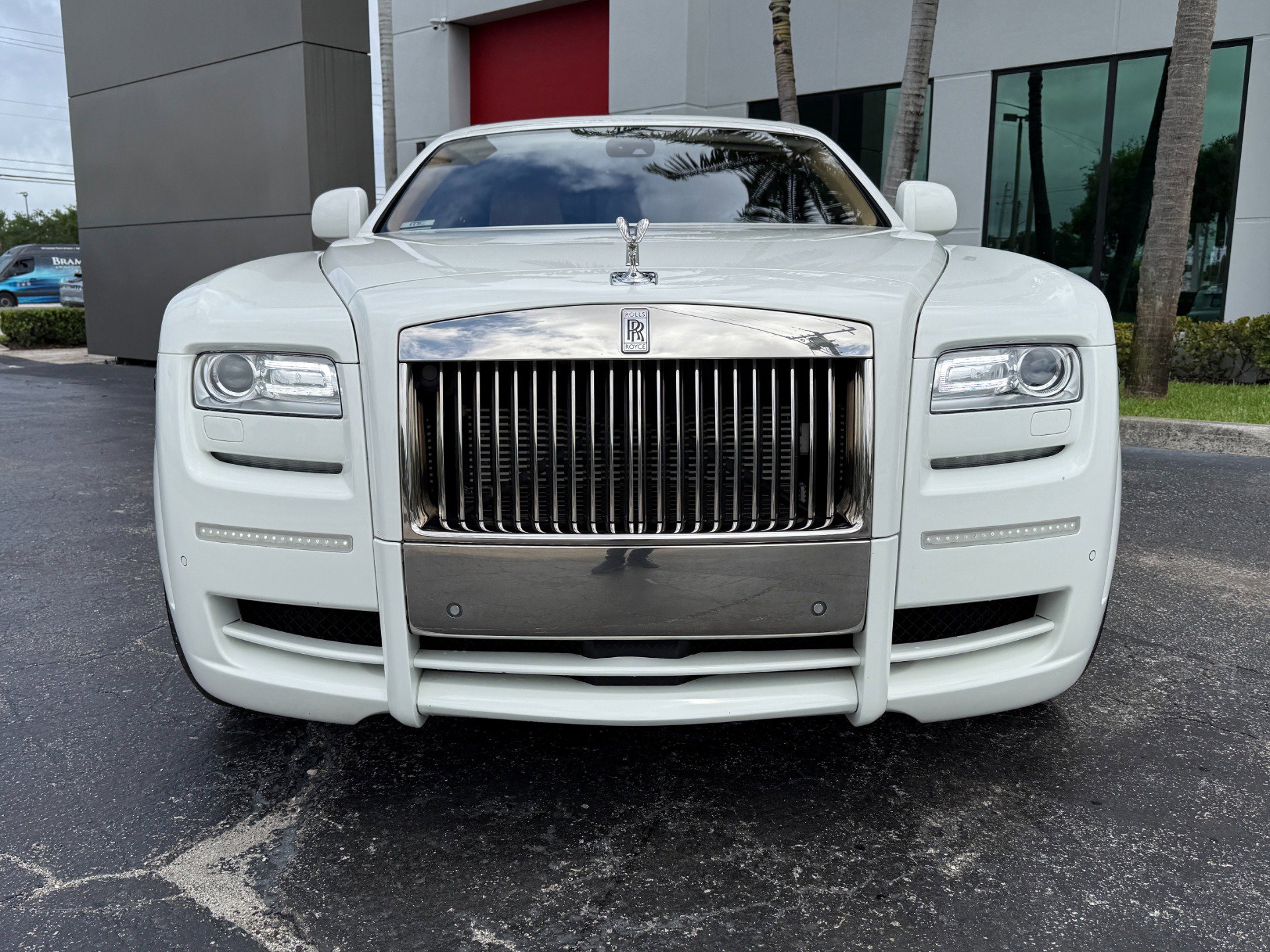 Used 2011 Rolls-Royce Ghost image 8