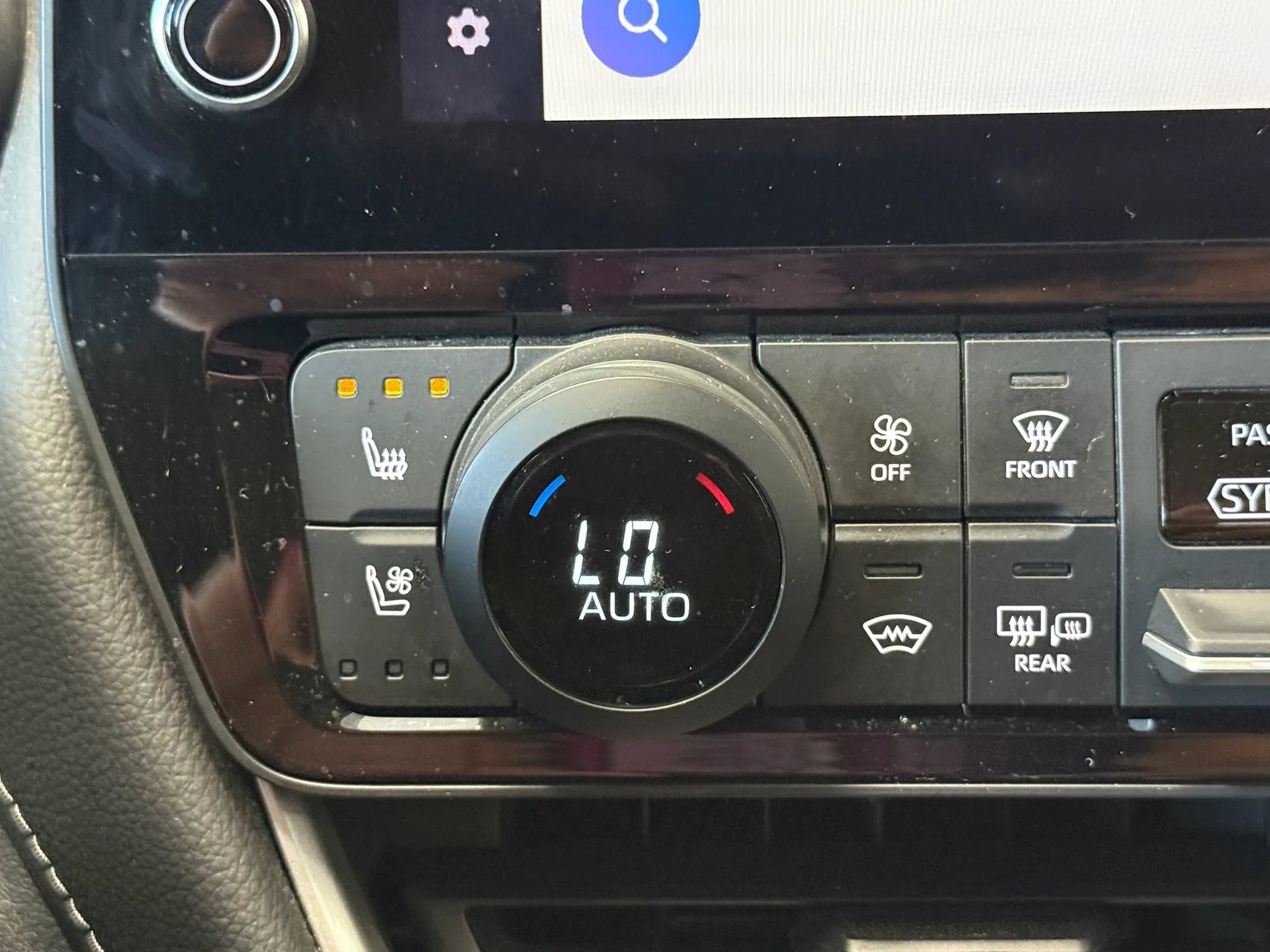 Used 2024 Toyota Grand Highlander AWD image 18
