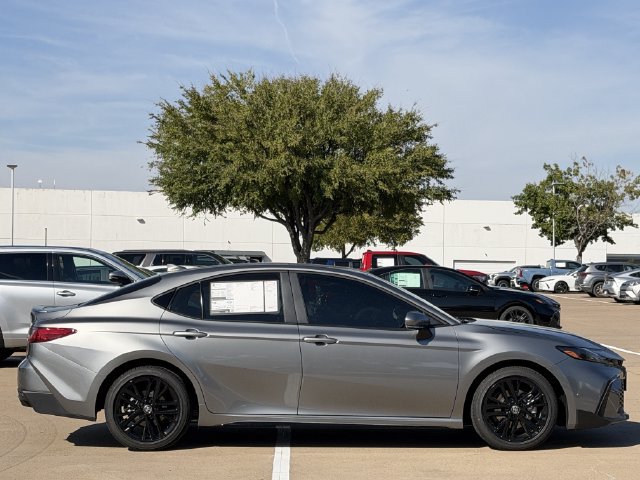 New 2026 Toyota Camry SE w/ Convenience Package FWD image 3
