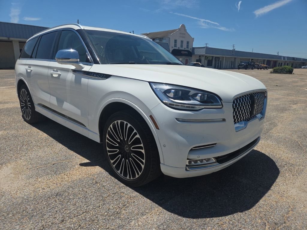 Used 2021 Lincoln Aviator Black Label w/ Dynamic Handling Package AWD/4WD image 1