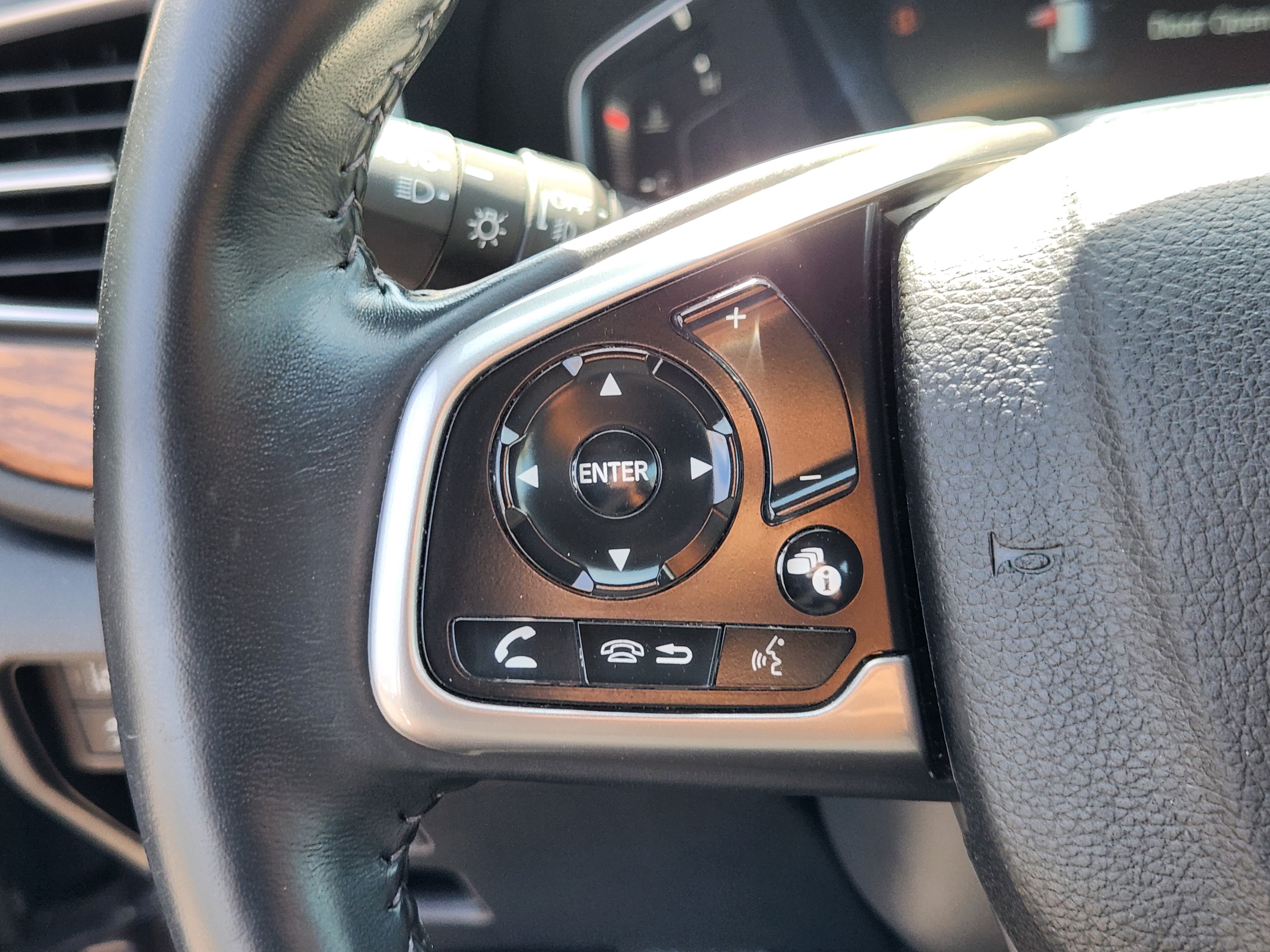 Used 2022 Honda CR-V Touring image 24