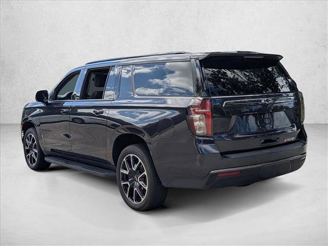 Used 2022 Chevrolet Suburban RST w/ Luxury Package image 7