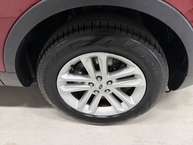 Used 2016 Ford Explorer XLT w/ Equipment Group 202A image 14