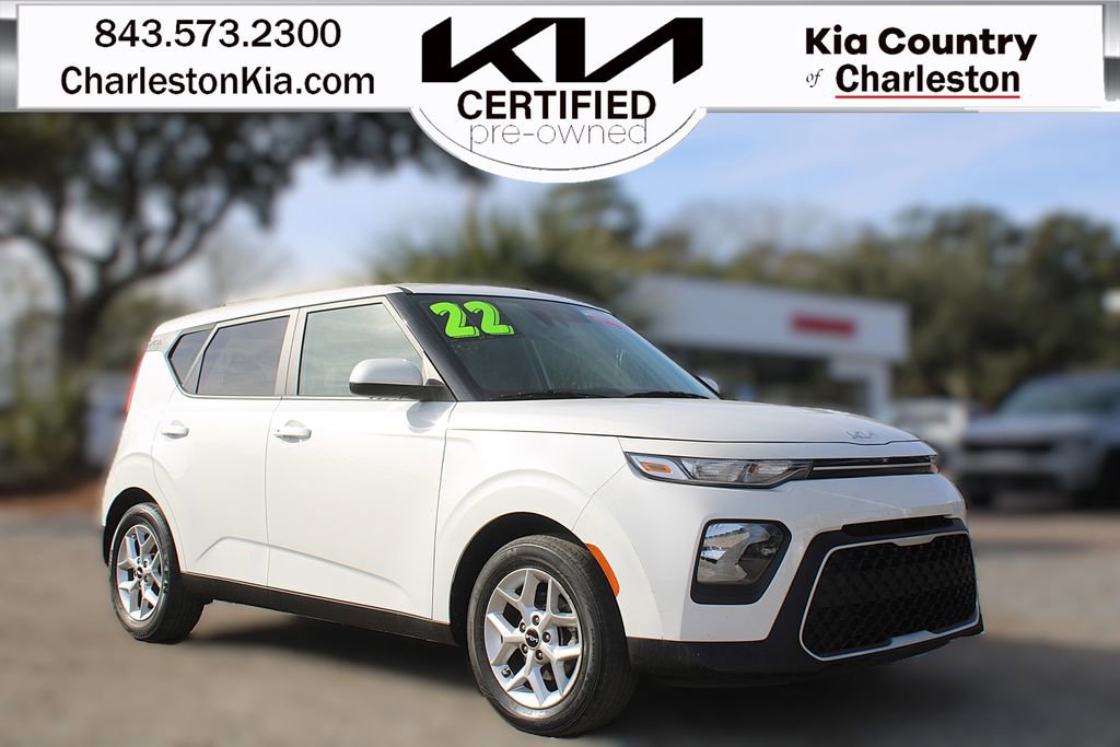 Used 2022 Kia Soul S image 1