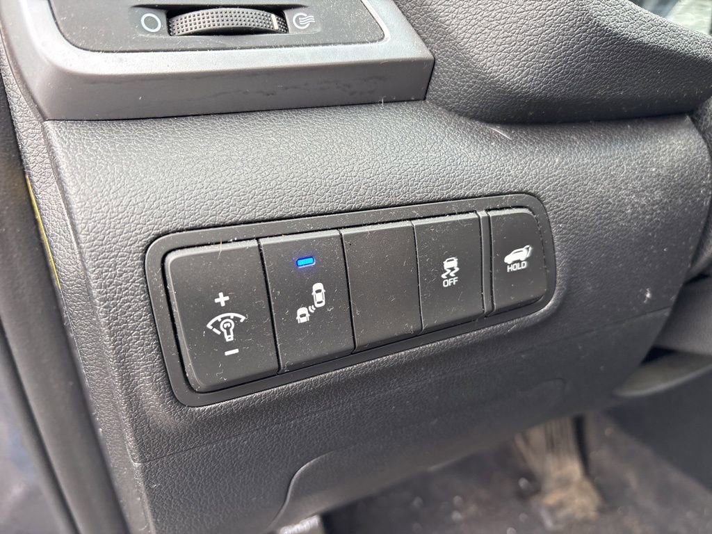 Used 2017 Hyundai Tucson Sport w/ Cargo Package image 17