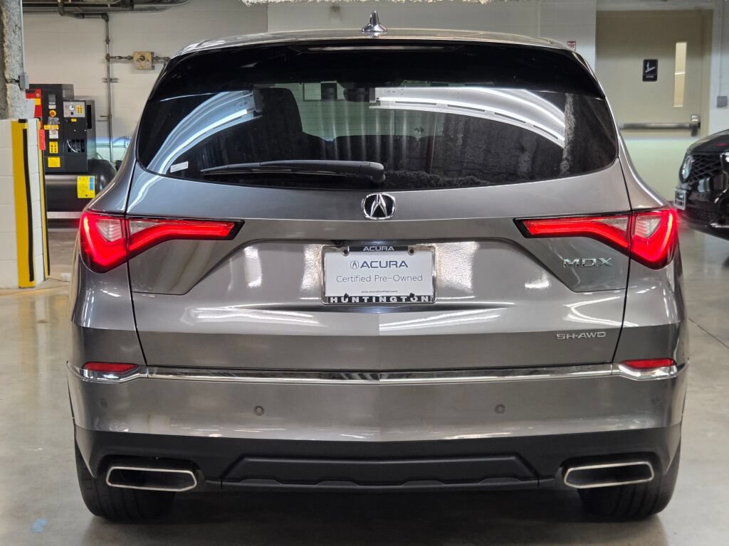 Certified 2023 Acura MDX w/ Technology Package AWD/4WD image 8