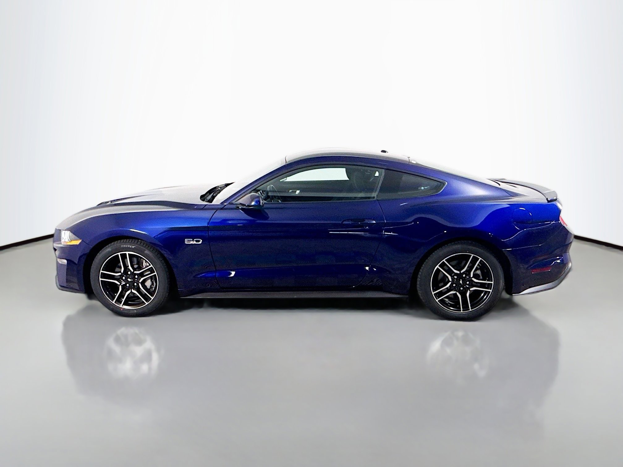 Used 2019 Ford Mustang GT image 6