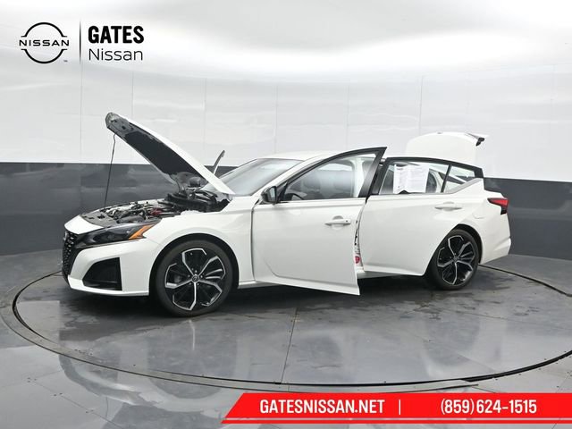 Used 2024 Nissan Altima 2.5 SR image 48