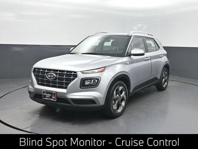 Used 2022 Hyundai Venue SEL
