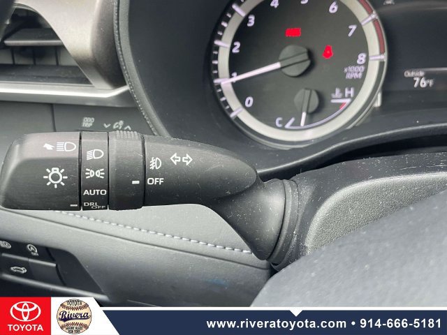 Used 2023 Toyota Highlander LE FWD image 24