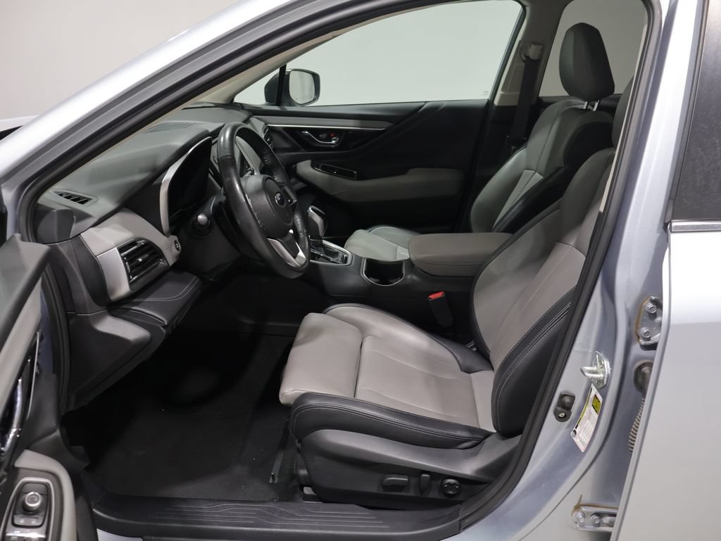 Used 2023 Subaru Outback Limited AWD/4WD image 11